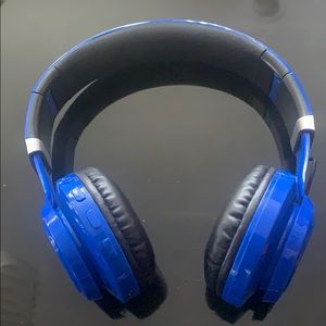 headphones (blue)